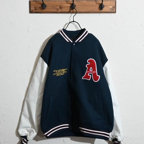 ポリメルトン×PU  ワッペンスタジアムジャンパー
