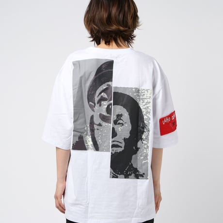 バックプリントTシャツ