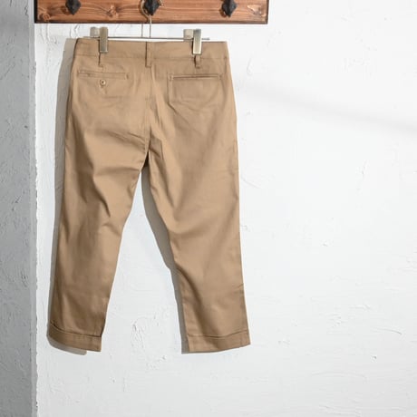 ストレッチクロップドパンツ
