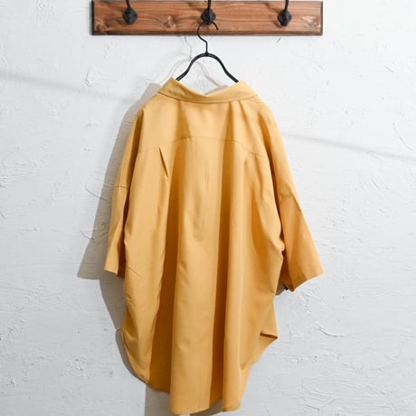 ポリストレッチ ドロップショルダービッグSSシャツ
