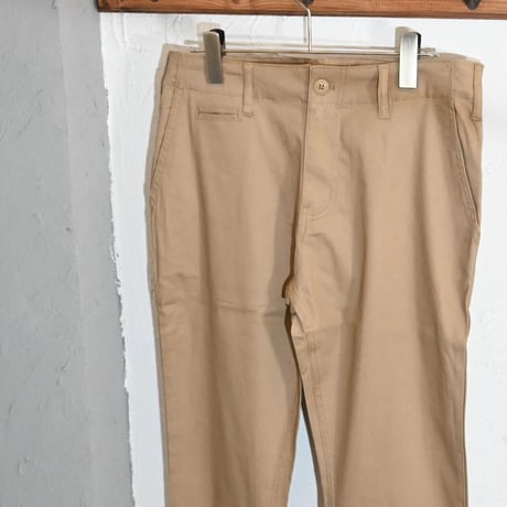 ストレッチチノパンツ