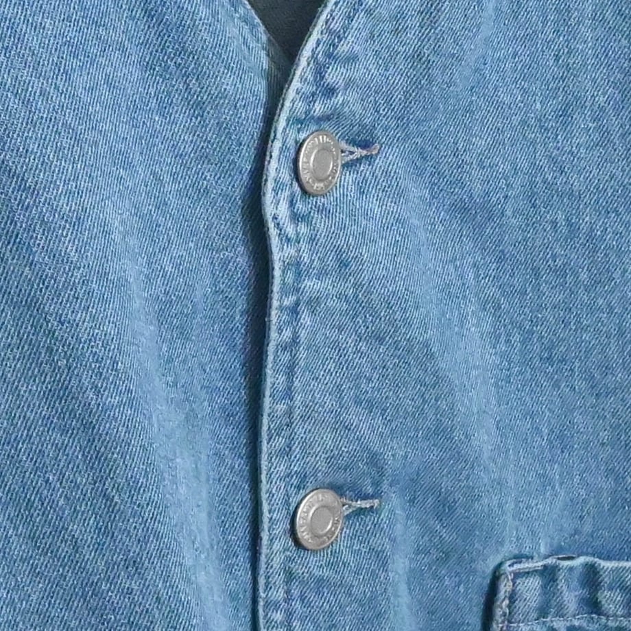 63d1dd015015b200013f00e9