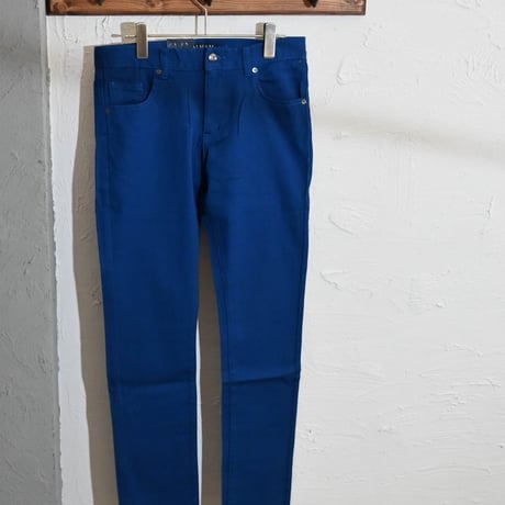 ストレッチスキニーパンツ