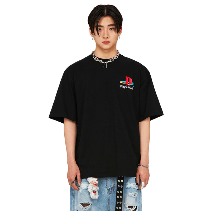 【Sundayoffclub】Play Sunday Short Sleeve - Black SUNDAYOFFCLUB】PLAYSUNDAY SHORT SLEEVE BLACK |