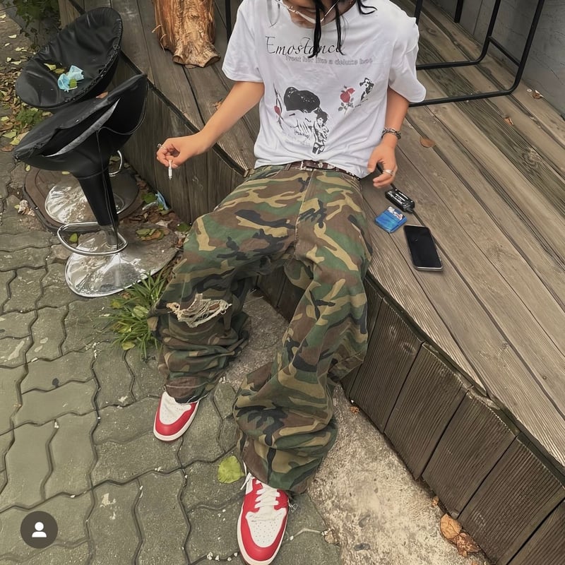 EMOSTANCECLUB】RIPPED KNEE VINTAGE WASHED BAGGY