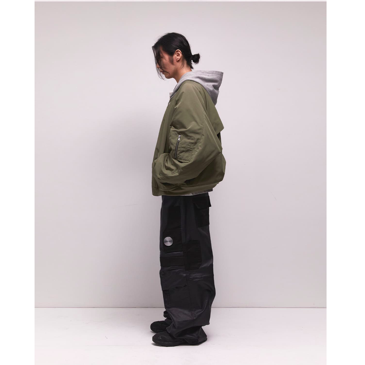 SIDE SERVICE】MAGNETIC SNAIL BOMBER KHAKI | AURUM