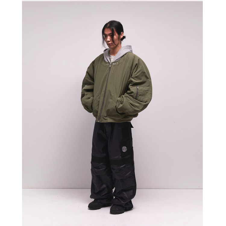 SIDE SERVICE】MAGNETIC SNAIL BOMBER KHAKI | AURUM
