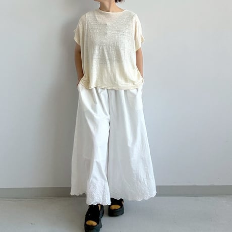 スカラップ刺繍パンツ