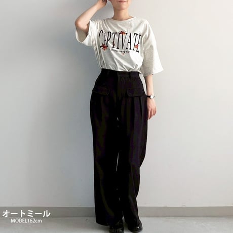 ロゴプリント花刺繍BIGT