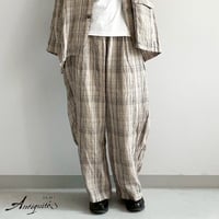 チェックパンツ