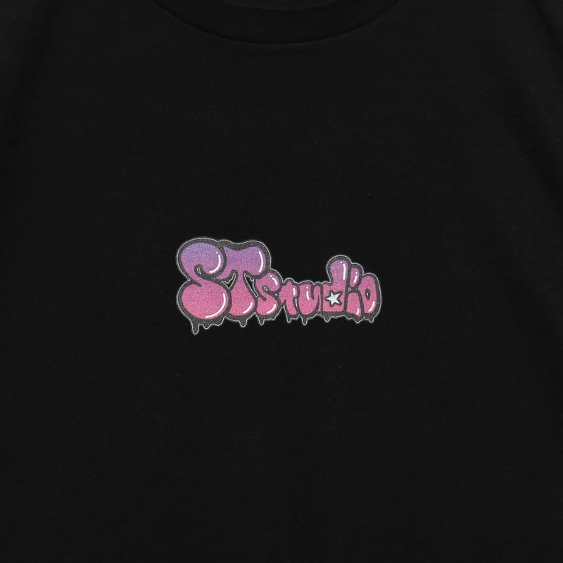 グラフィックロゴTシャツ(ブラック) | STスタジオ グラフィックロゴTシャツ(ブラック) | STスタジオ