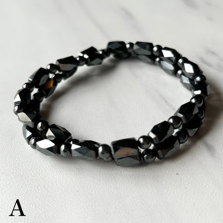 ヘマタイトブレスレット | STORES