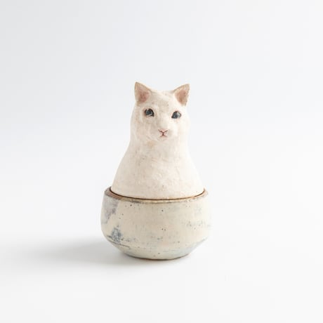 【5月号掲載分】Acne pottery studio｜ネコの頭の付いた花器（C）