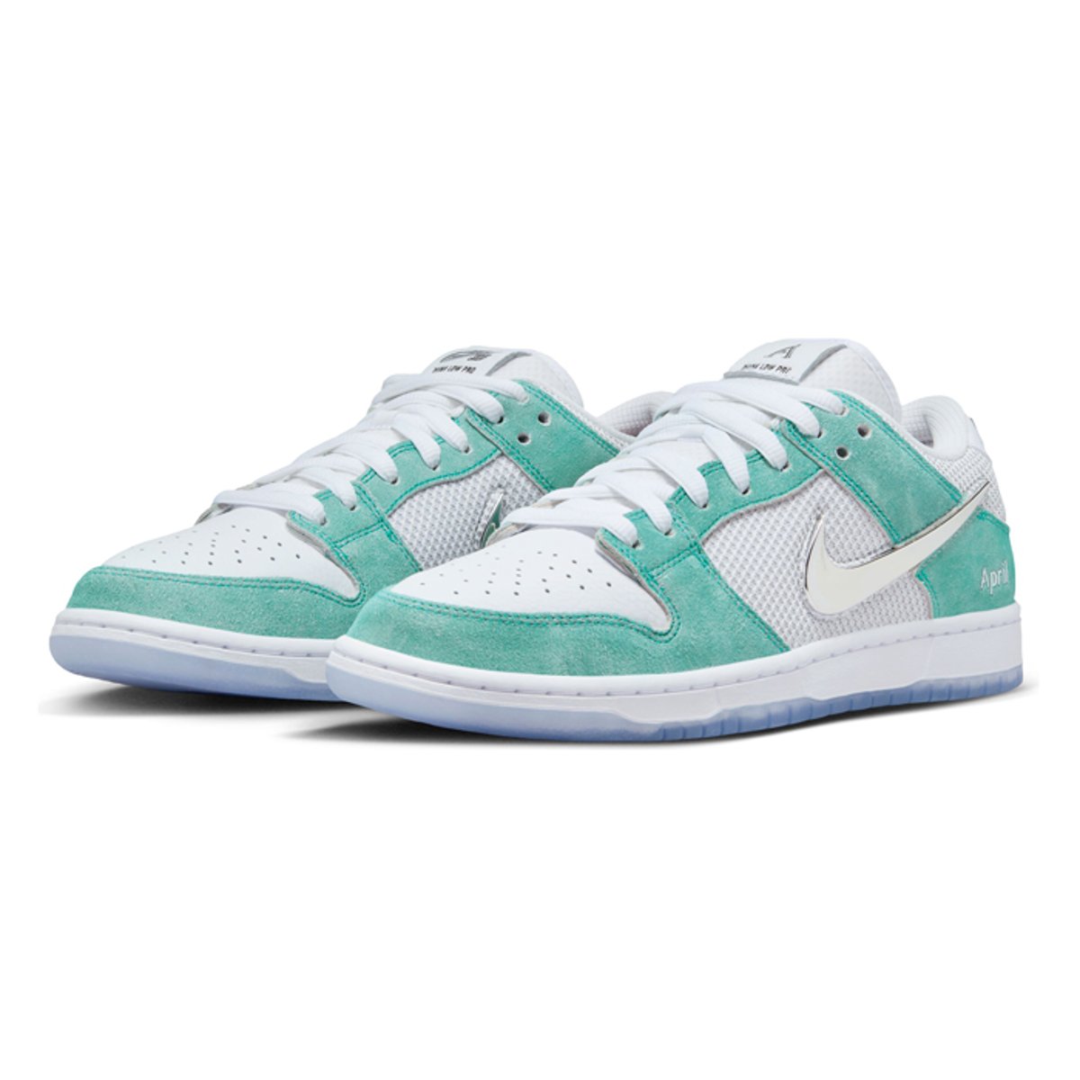 Nike SB Dunk Low Pro QS × APRIL SKATEBOARDS | A...