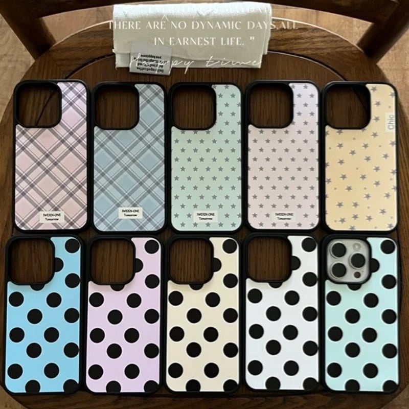 S74686 レトロポップ×ガーリー柄のiPhoneケース | nanomita