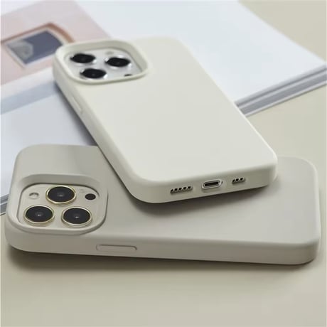 S74629 カラフルマットシリコンケース
