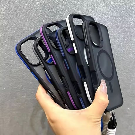 K22937 MagSafe対応 ストラップ付きクリアケース