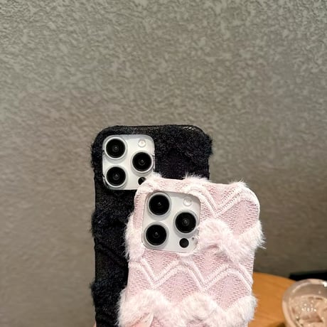 S74298 もこもこニットパターンのiPhoneケース