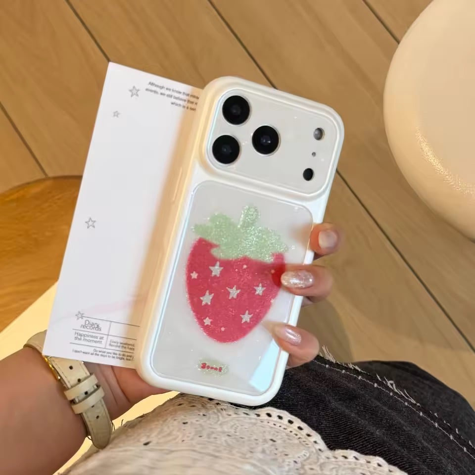 S75653 キラめきいちごモチーフ iPhoneケース | nanomita