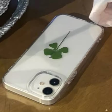 L62160 しあわせクローバーのiPhoneケース