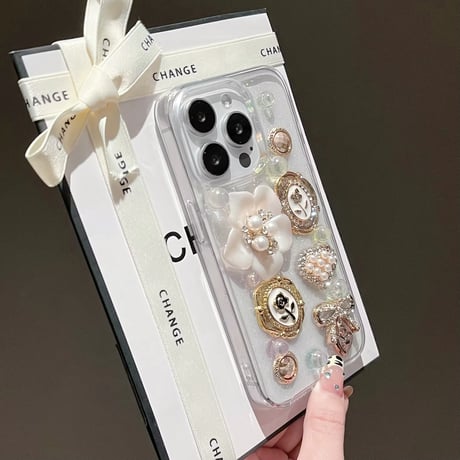 L62213 ビジューブローチデザイン iPhoneケース