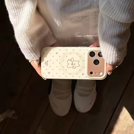 S75403 ゆるくまドット MagSafe対応 iPhoneケース