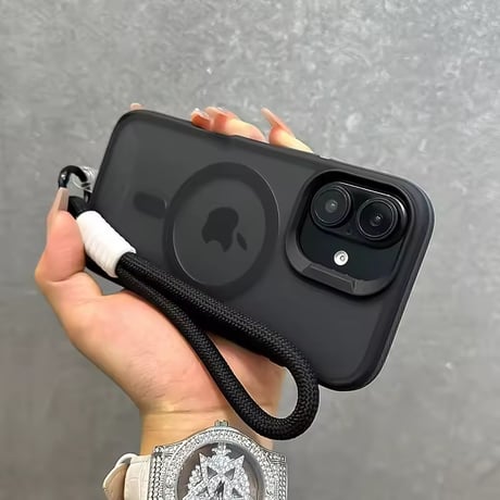 K22937 MagSafe対応 ストラップ付きクリアケース
