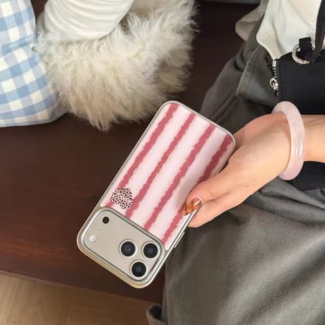 S75259 くすみピンクストライプ ハートアクセント iPhoneケース