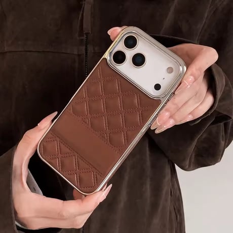 S75186 クラシックキルティング iPhoneケース