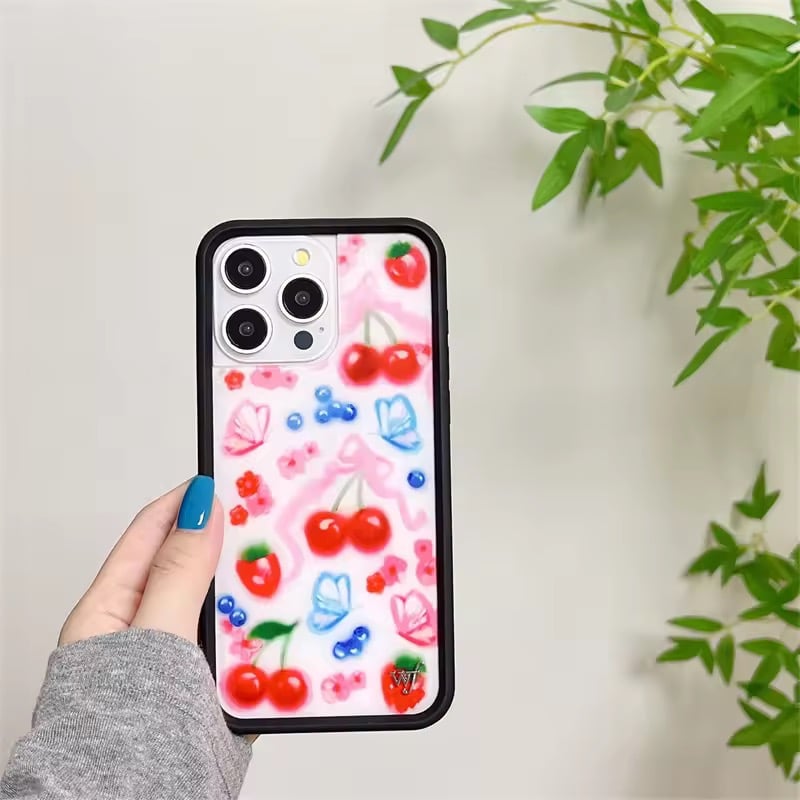 S74815 Y2KポップアートiPhoneケース | nanomita