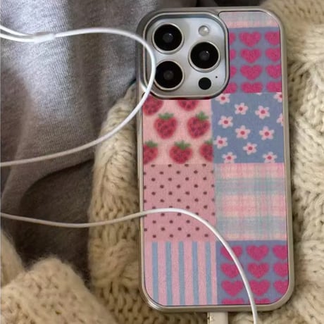 S75568 パッチワークハートベリー iPhoneケース