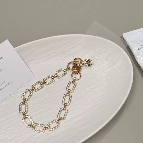 P0400 ジュエルチェーンハンドストラップ