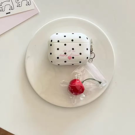 R00156 チェリーチャームドット AirPodsケース