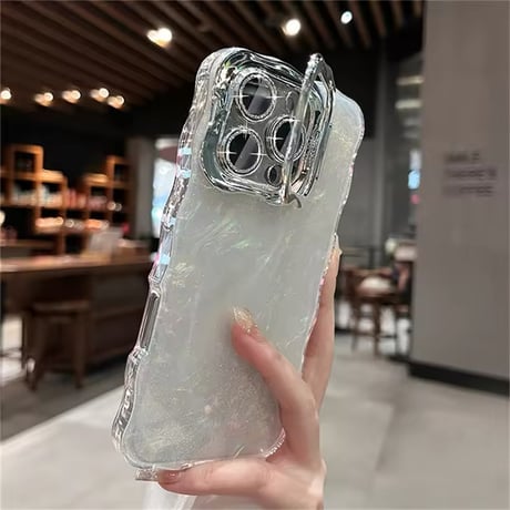 K22688 ぷるぷるラメのカメラスタンドiPhoneケース