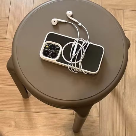 L62234 MagSafe対応フチカラークリアiPhoneケース