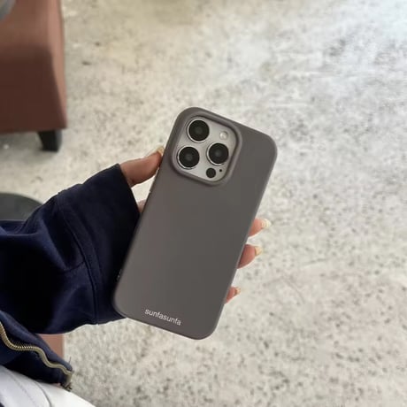 K22742 くすみカラーのマットスタンドiPhoneケース