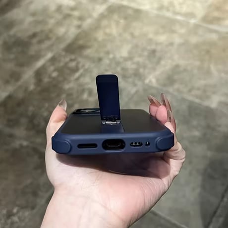K22911 スタンド付き MagSafe対応ケース