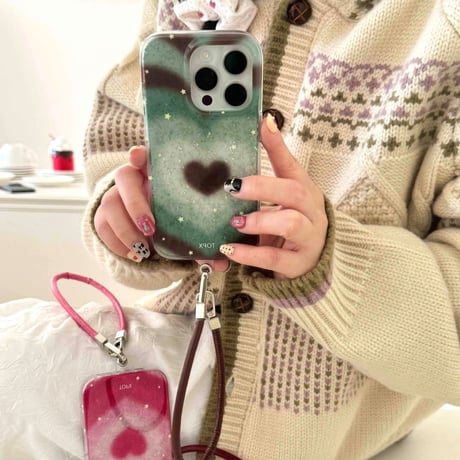 K22657 ストラップ付ききらめきハートグラデーション iPhoneケース