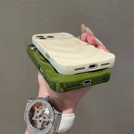 S75038 ぷっくりハートのグロッシーiPhoneケース