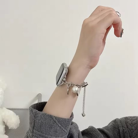 N00214 パールハートチャームAppleWatchバンド
