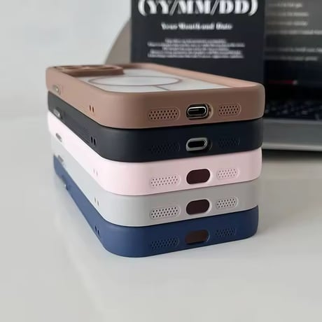 L62286 フレームカラーMagSafe対応iPhoneケース