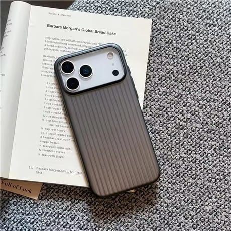 S75019 スマートストライプ耐衝撃ケース（MagSafe対応）iPhoneケース