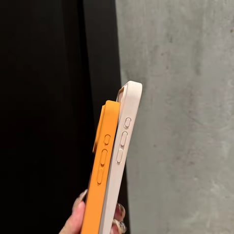 S75190 MagSafe対応シンプルサークルカラーiPhoneケース
