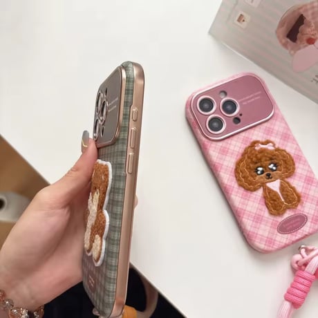 K23014 もこもこベア チェック柄ストラップ付き iPhoneケース