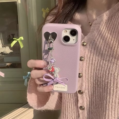 S74653 ゆらゆらチャームのくすみカラーiPhoneケース