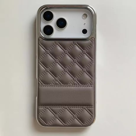 S75186 クラシックキルティング iPhoneケース