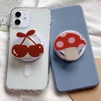 P0372 きのことさくらんぼのMagSafeグリップ