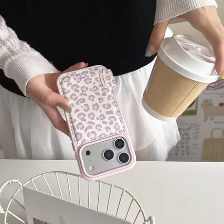 S75156 ピンクエッジ ガーリーアニマル柄 iPhoneケース