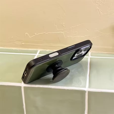 K22751 ミリタリーグリーンのスタンド付きiPhoneケース