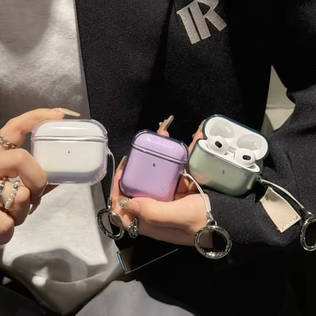R00128 クリアフレーム AirPodsケース（キーチェーン付き）